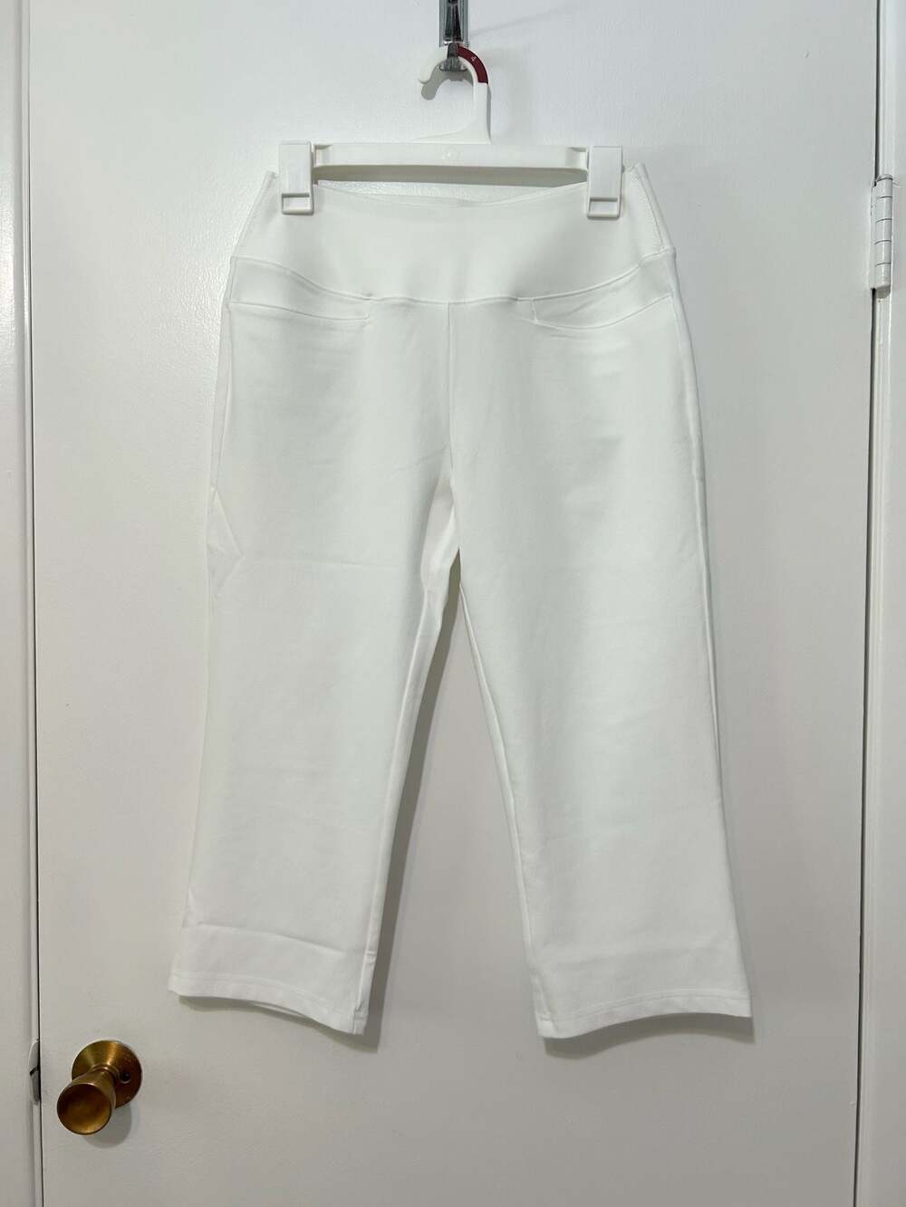 PUMA Women’s White Golf Capri Pants Size S Stretch Pull-On Cropped 19”